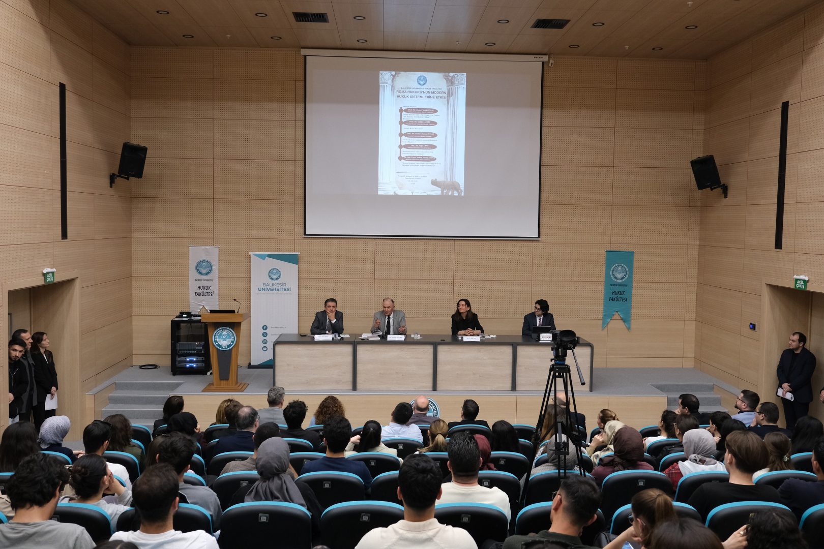 Roma’dan Günümüze Hukukun İzleri BAÜN’de Masaya Yatırıldı