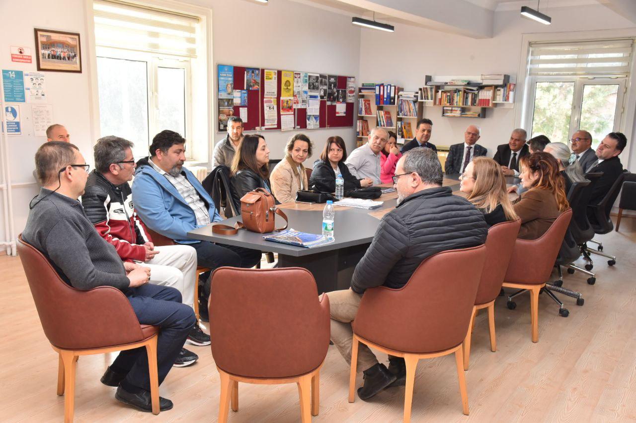 Eğitimin Kalbi Balıkesir Lisesi’nde Attı