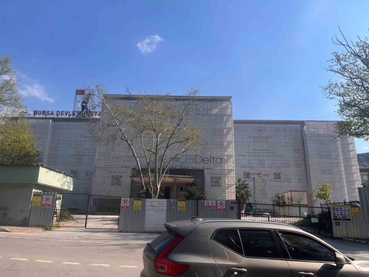 AK Partili Özen: “Bursa’da hiçbir sağlık kuruluşunun satışı söz konusu değil”