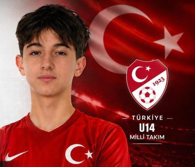 Balıkesir Büyükşehirli Ahmet Alan, milli takıma seçildi