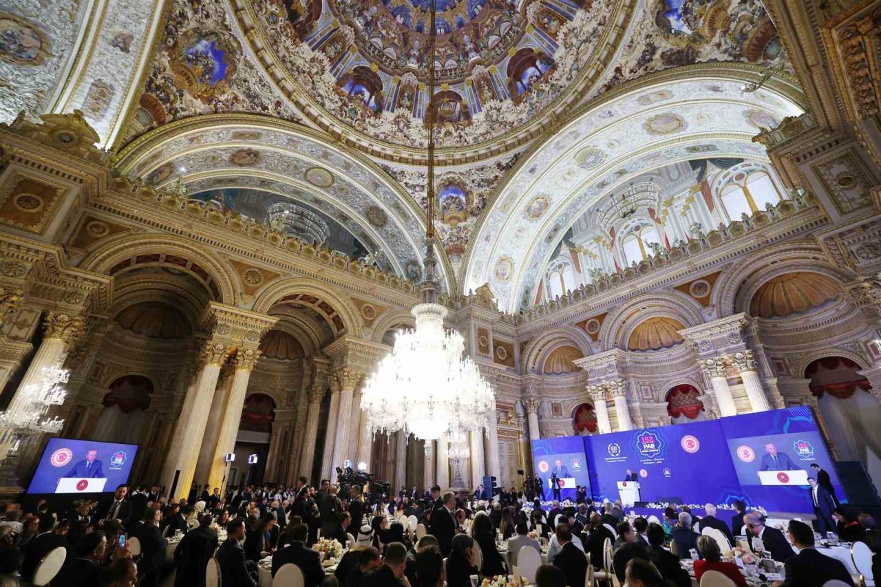 Cumhurbaşkanı Erdoğan: “Diplomasi ve müzakerenin yerini füze ve bombaların aldığı böyle bir ortamda kimse güvende değildir”