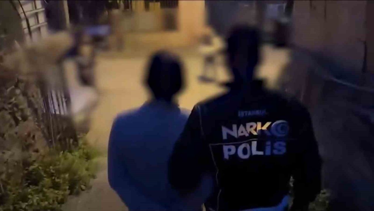 İstanbul’da 7 ilçede eş zamanlı uyuşturucu operasyonu: 19 gözaltı