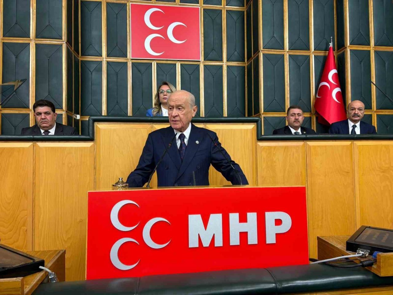 MHP lideri Bahçeli: “Terörsüz Türkiye, tarlaları ekinle buluşturan gelecektir”