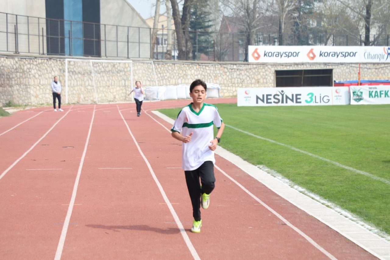 Puanlı atletizmde kupalar sahiplerini buldu