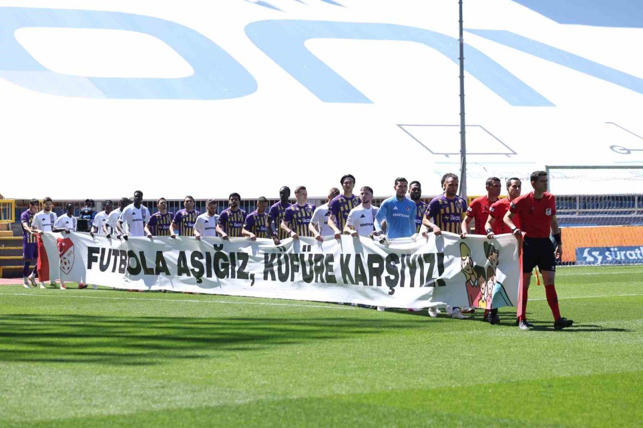 Trendyol Süper Lig: Eyüpspor: 0 – Gaziantep FK: 0 (İlk yarı)