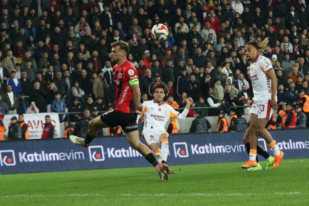 Trendyol Süper Lig: Gençlerbirliği: 1 – Galatasaray: 2 (Maç sonucu)