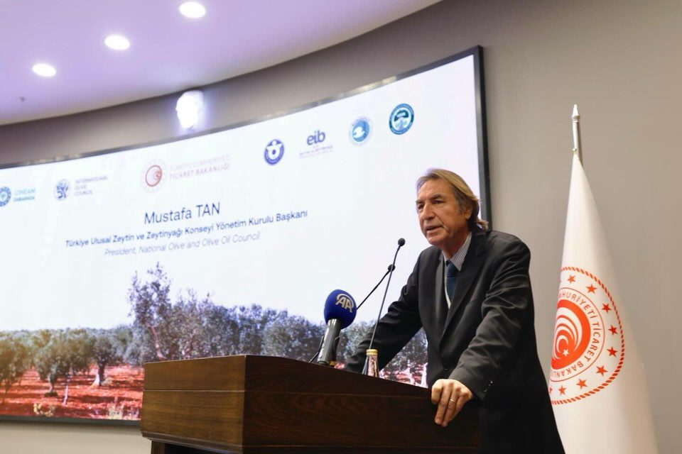 Uluslararası Zeytin Çalıştayı İzmir’de Gerçekleşti: Sektörün Yol Haritası Belirlendi