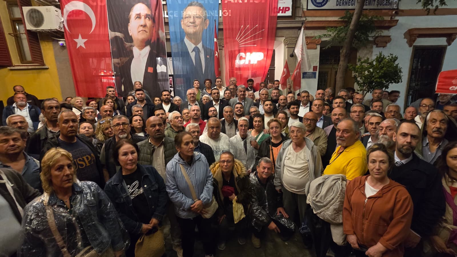 CHP Edremit’ten Yargı Kararına Ortak Tepki: “Son Sözü Halk Söyler!”