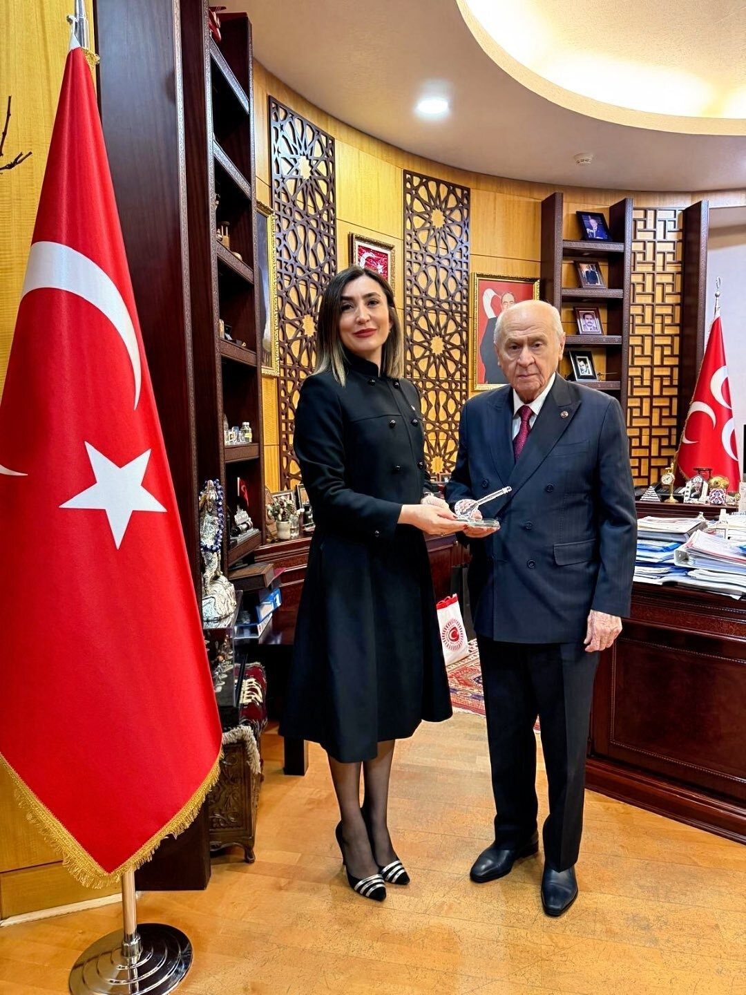 Alevi-Bektaşi Kültür ve Cemevi Başkanı Ersin’den MHP lideri Bahçeli’ye ziyaret