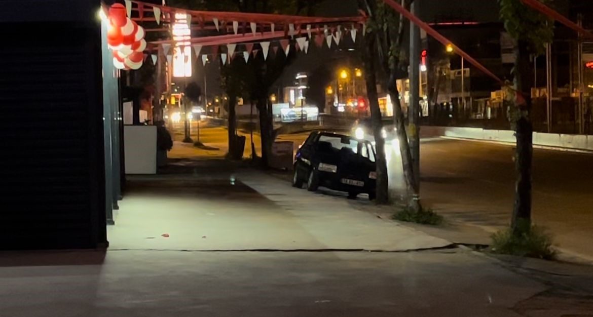 Alkollü sürücü kontrolü gördü, aracını çorbacıya çekip sürücü olmadığını iddia etti