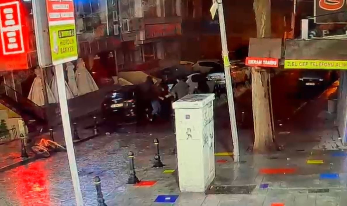 Bahçelievler’de doğum gününde çıkan kavgada 1 kişi hayatını kaybetti