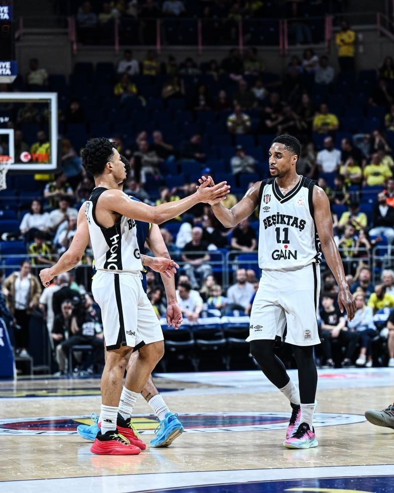Basketbol Süper Ligi: Fenerbahçe: 72 – Beşiktaş: 85