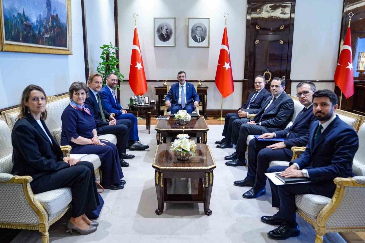 Cumhurbaşkanı Yardımcısı Yılmaz: “NATO müttefiki ve ortağımız Belçika ile ilişkilerimizin yeni bir ivme kazanmasından memnuniyet duyuyoruz”