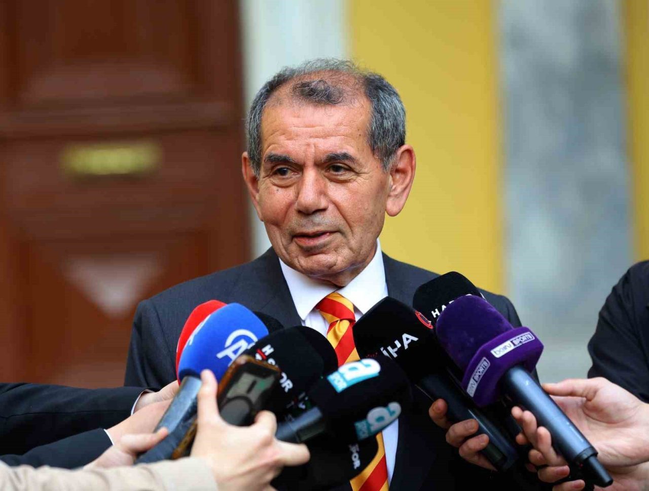 Dursun Özbek: “Benim derdim Galatasaray’a faydalı olmak, Galatasaray’a olan borcumu ödemek”