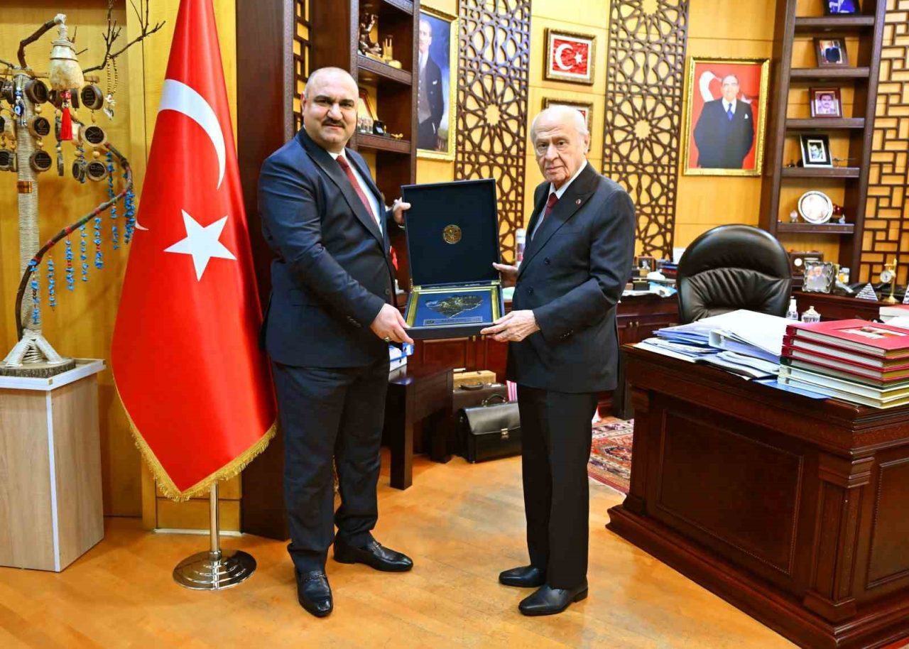 MHP Lideri Bahçeli, Kerkük Valisi Ağa’yı kabul etti