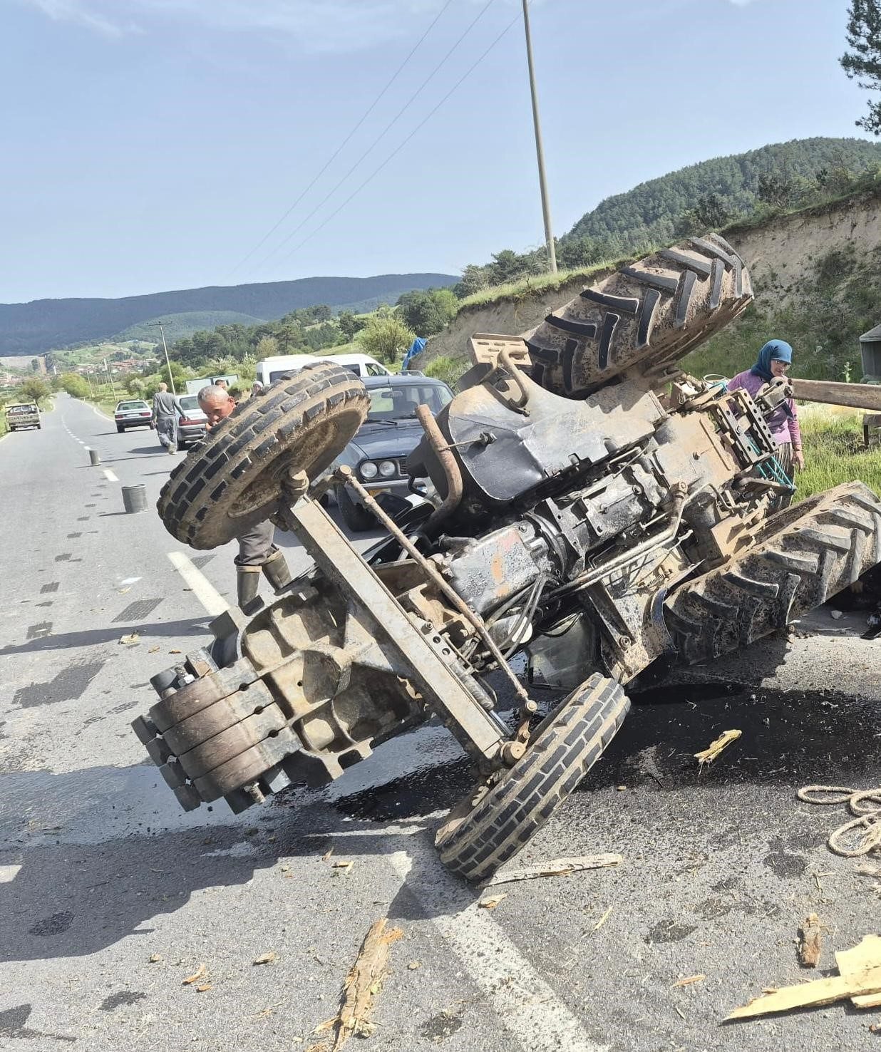 Sındırgı’da traktör kazası: 1 yaralı