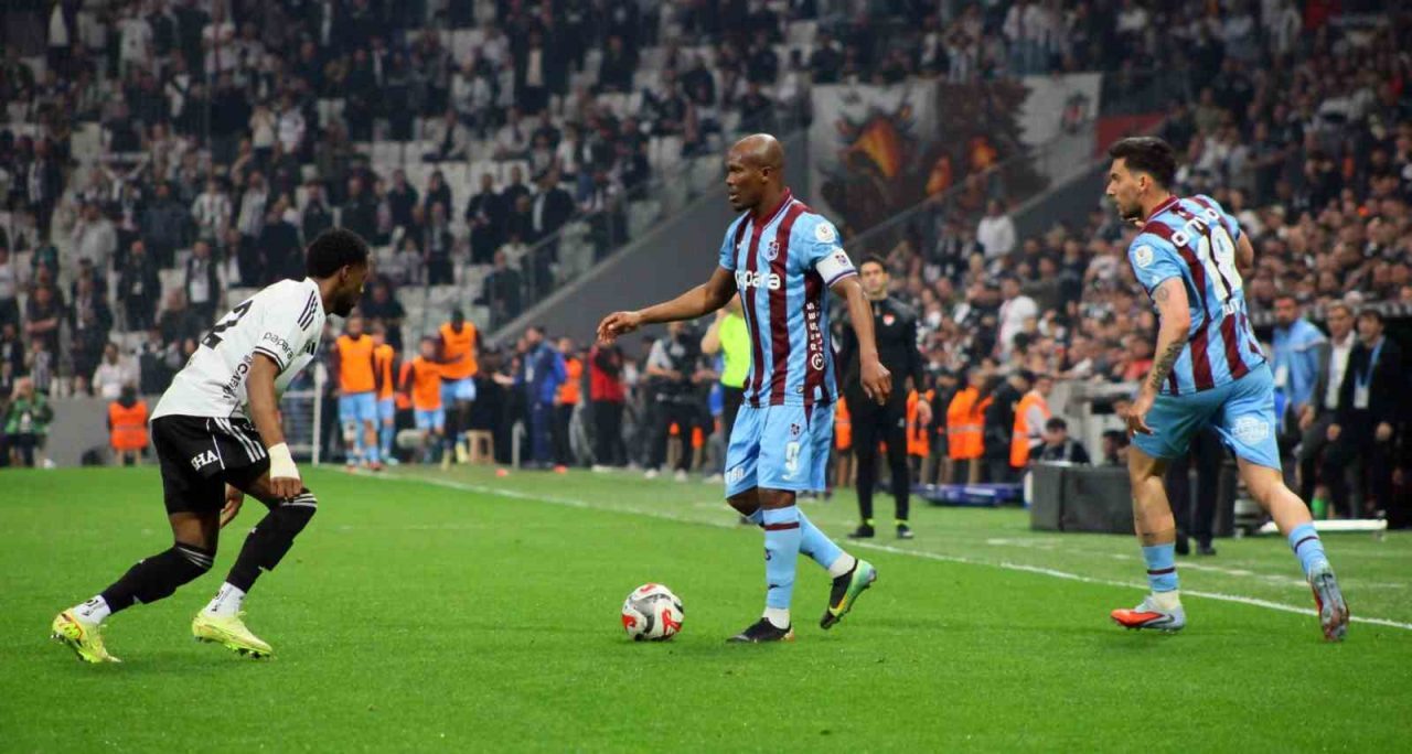 Trendyol Süper Lig: Beşiktaş: 1 – Trabzonspor: 2 (Maç sonucu)