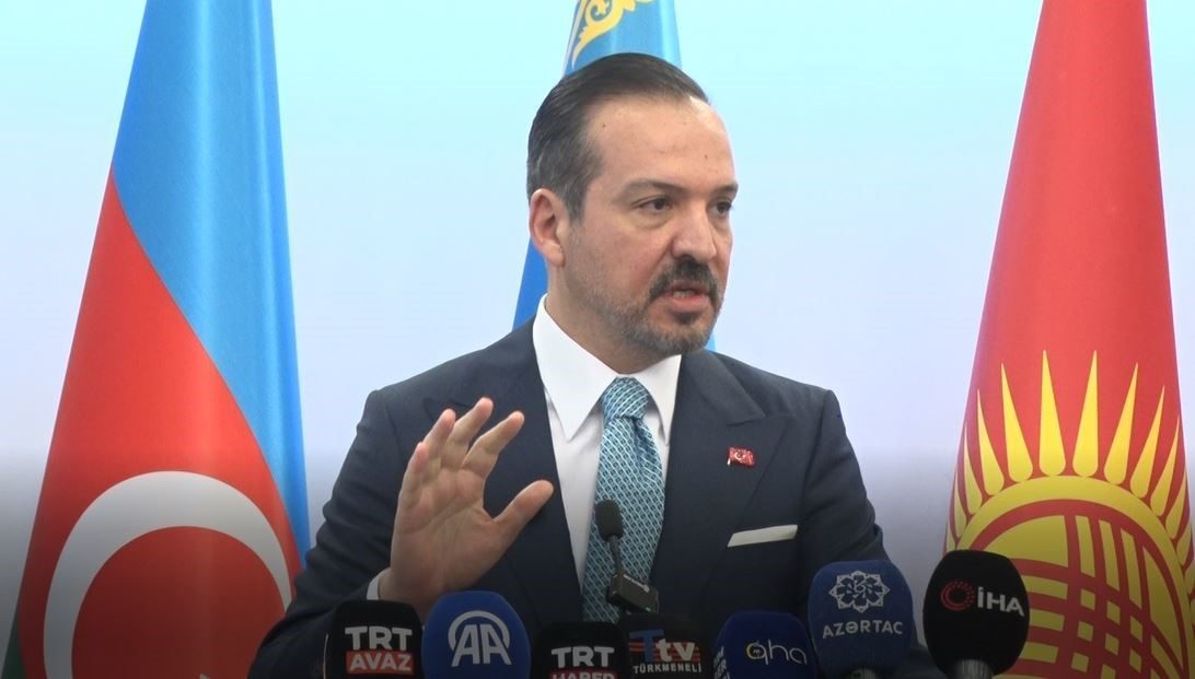 AK Parti Genel Başkan Yardımcısı Zorlu: “Toplantılarımızda birbirimizin dillerini konuşarak anlaşmayı bir kural haline getirelim”