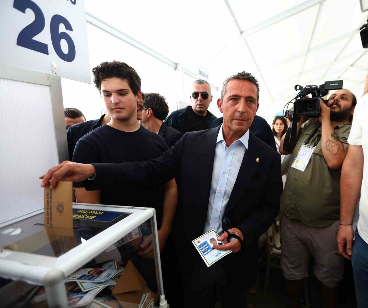 Ali Koç: “Fenerbahçe’nin yeni lideri kim olacaksa onun etraf