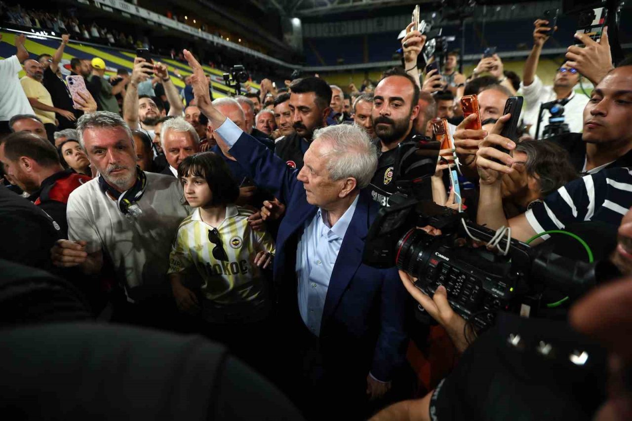 Aziz Yıldırım: “Gerekli olan takviyeler neyse 15 gün içinde 