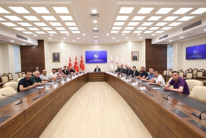 Bakan Işıkhan, Türkiye Maden İşçileri Sendikası Ge