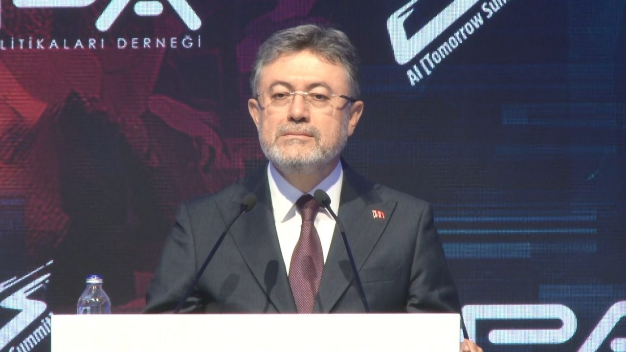 Bakan Yumaklı: “Tarım ve Orman Sektöründe Yapay Zeka Destekli Dijital Dönüşüm Strateji Belgesi ve Eylem Planımızı hazırladık”