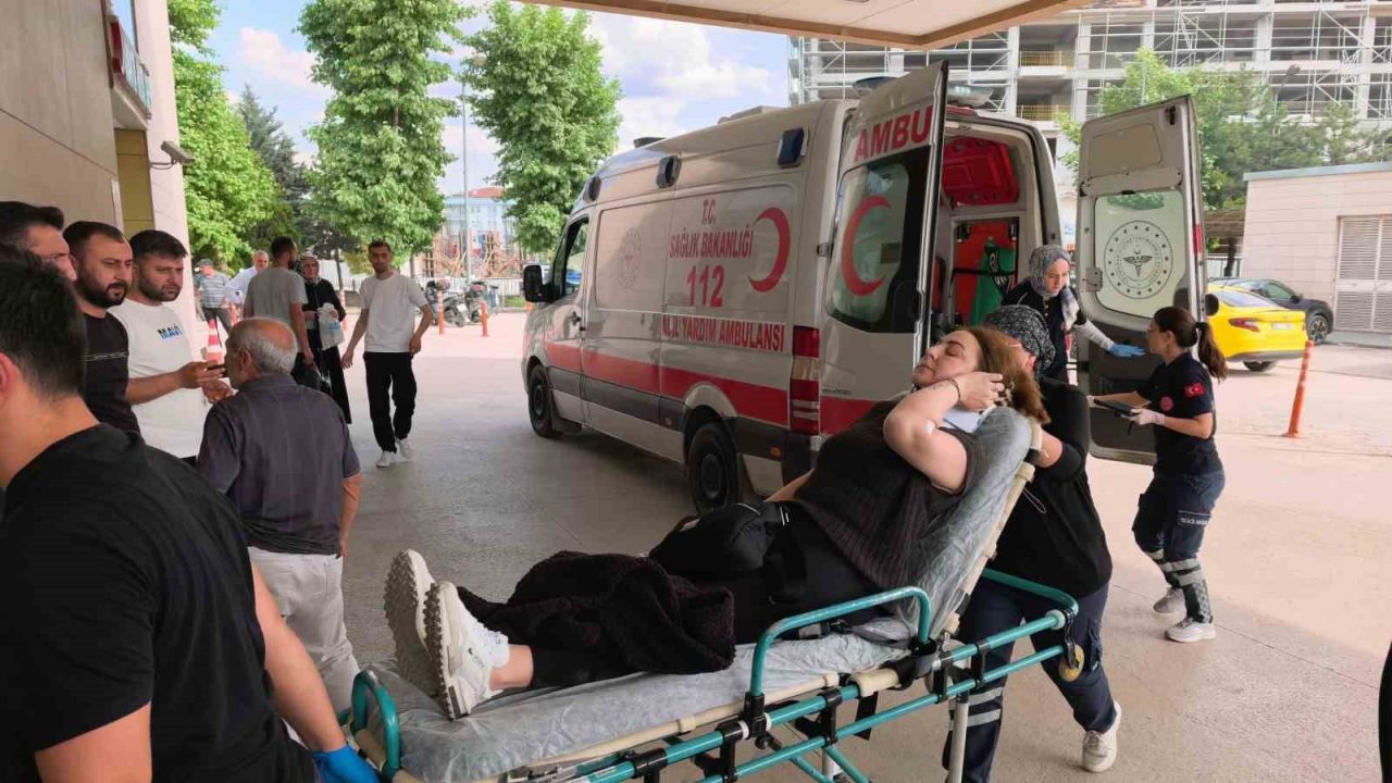 Bursa’da feci kaza: 3 yaralı