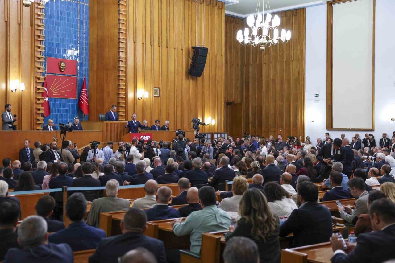 CHP Grup Başkanı Özel: “AK Parti’nin kara düzenini