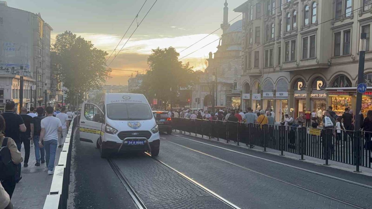 Fatih’te tramvayın altında kalarak ölen çocuğun ce