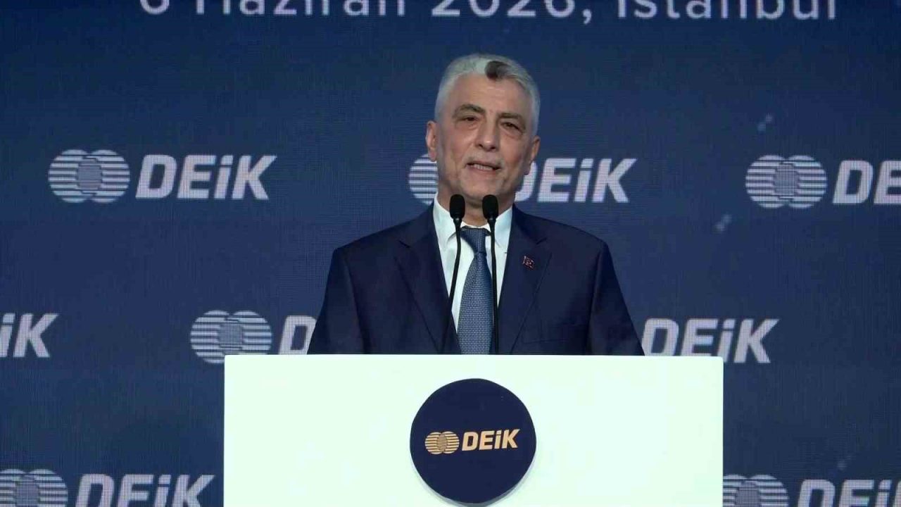 Ticaret Bakanı Bolat: “İhracatçılarımız Cumhuriyet tarihinin günlük ihracat rekorunu yenilediler”